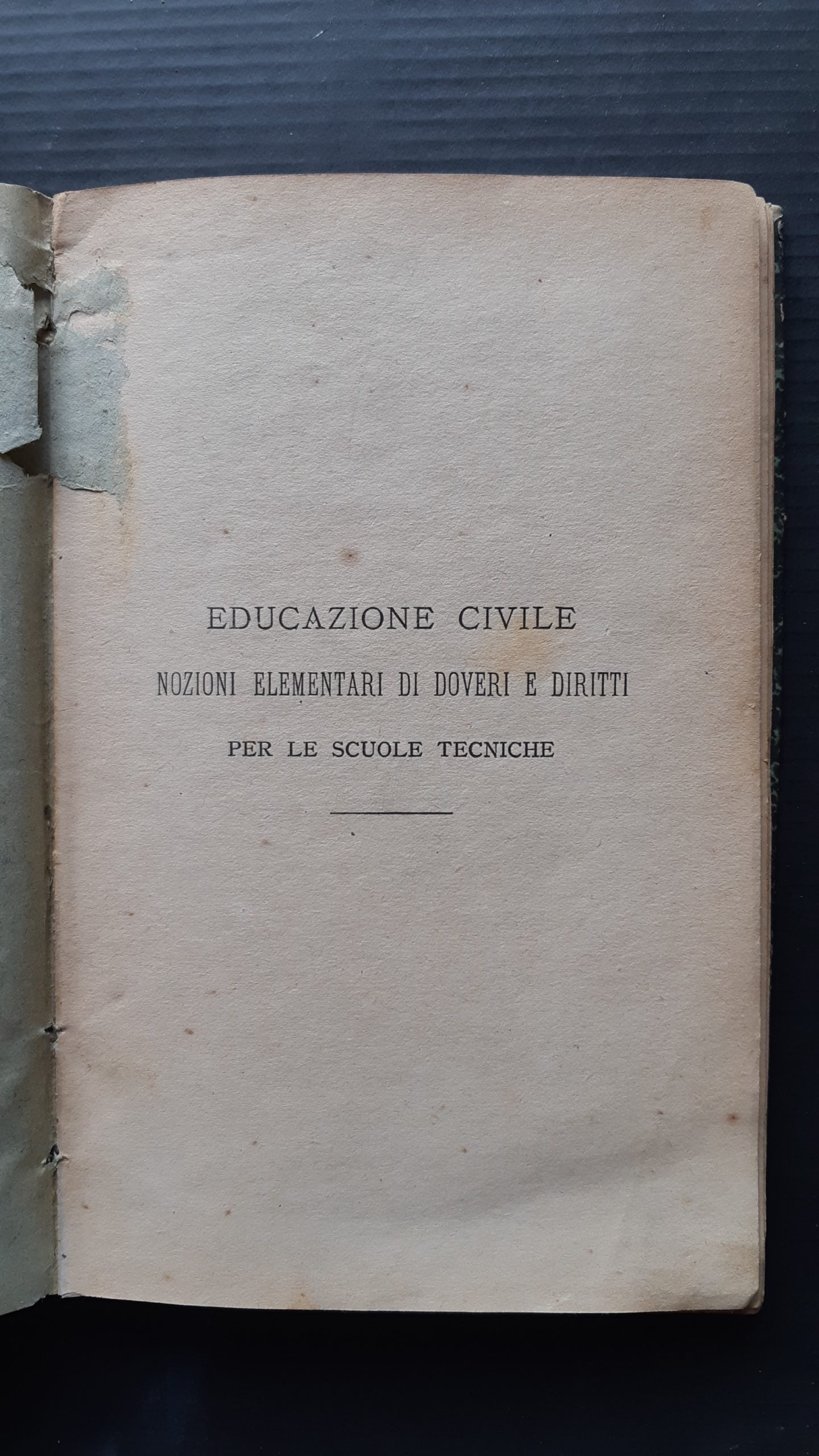 Educazione civile - NONèdabuttare