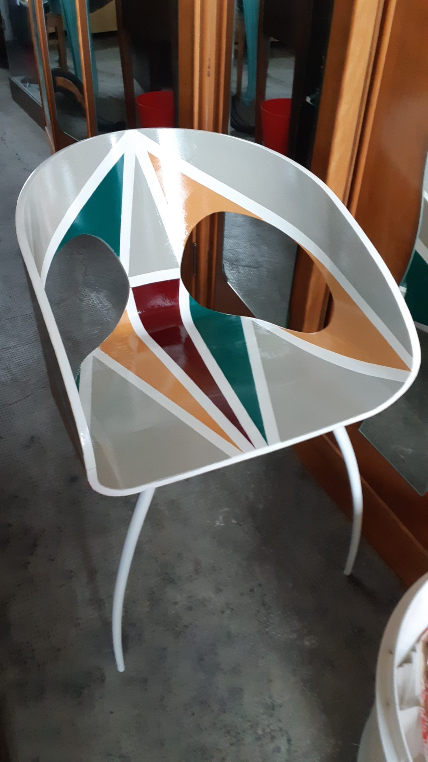 Sedia N°2 - Triangoli - NONèdabuttare