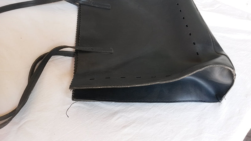 Borsa in pelle blu - NONèdabuttare