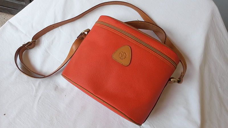 Bauletto pelle arancione - NONèdabuttare