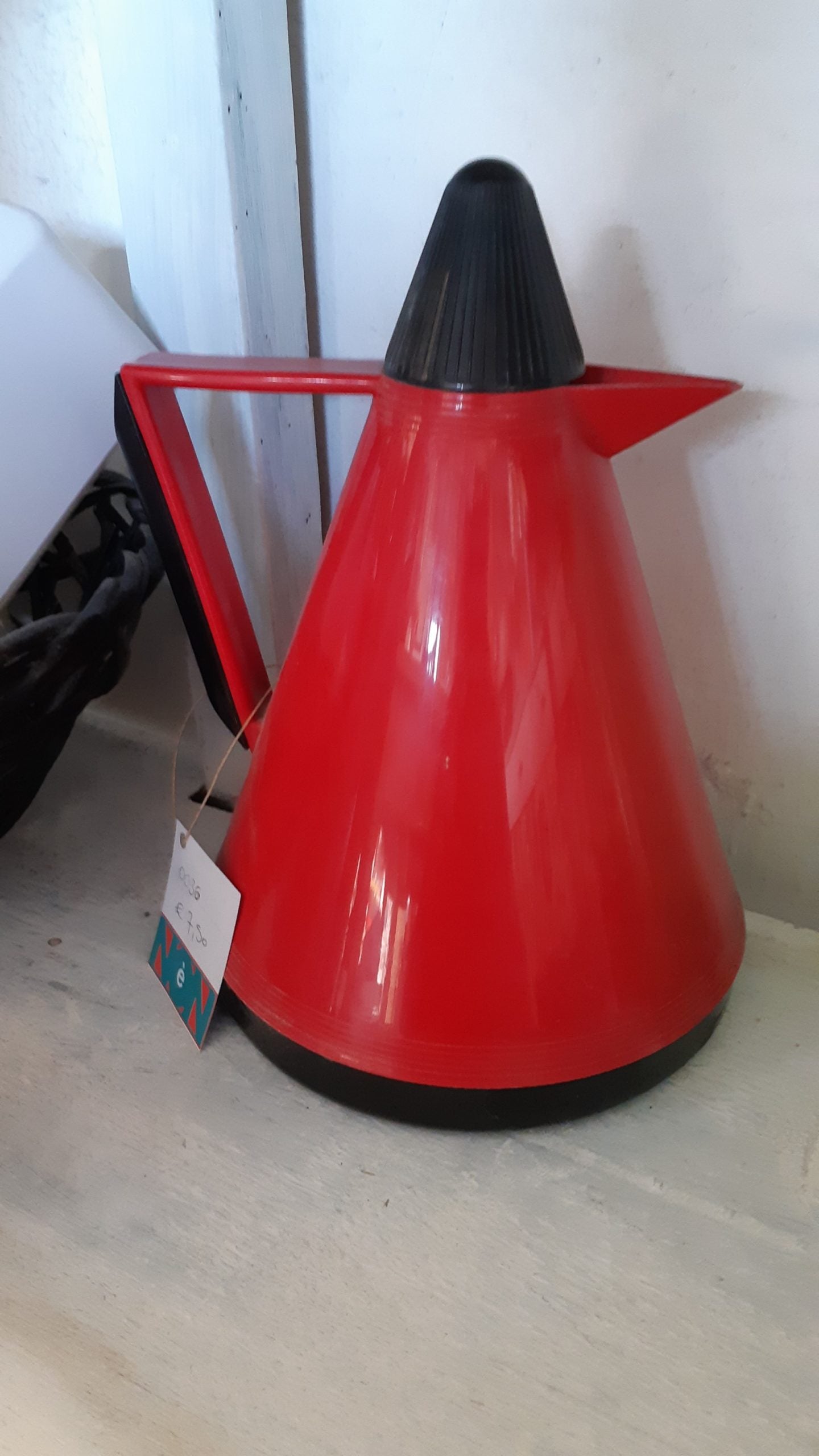 Thermos rosso in plastica - NONèdabuttare