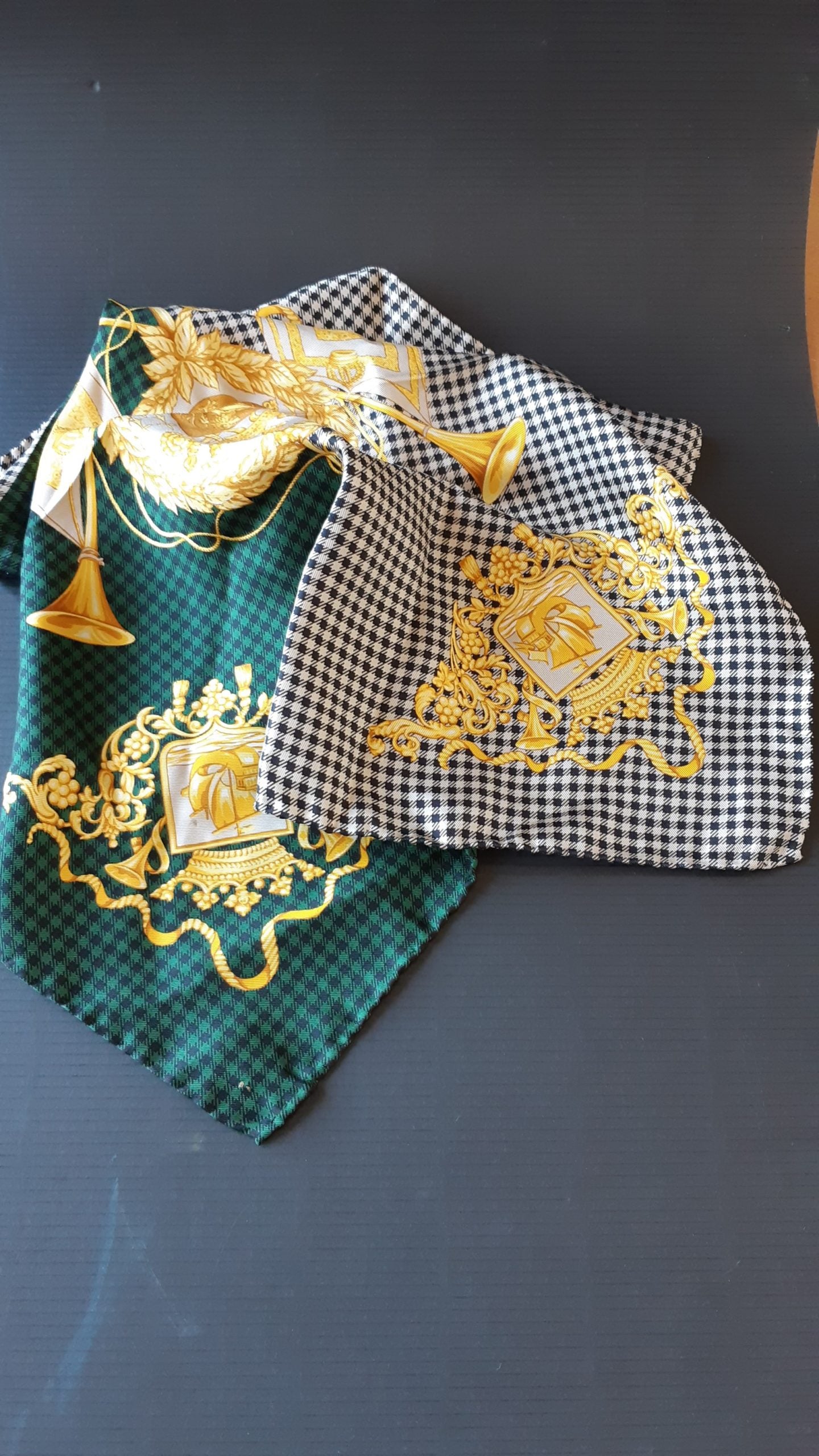 Pochette verde oro - NONèdabuttare