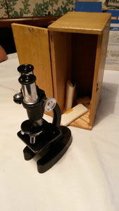 Microscopio - NONèdabuttare